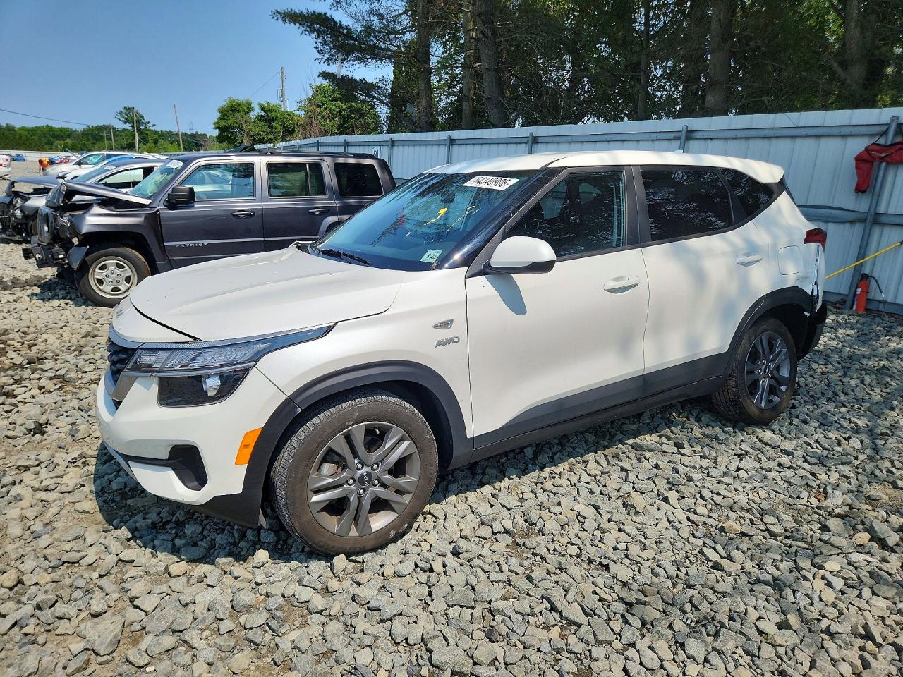 2023 KIA SELTOS LX