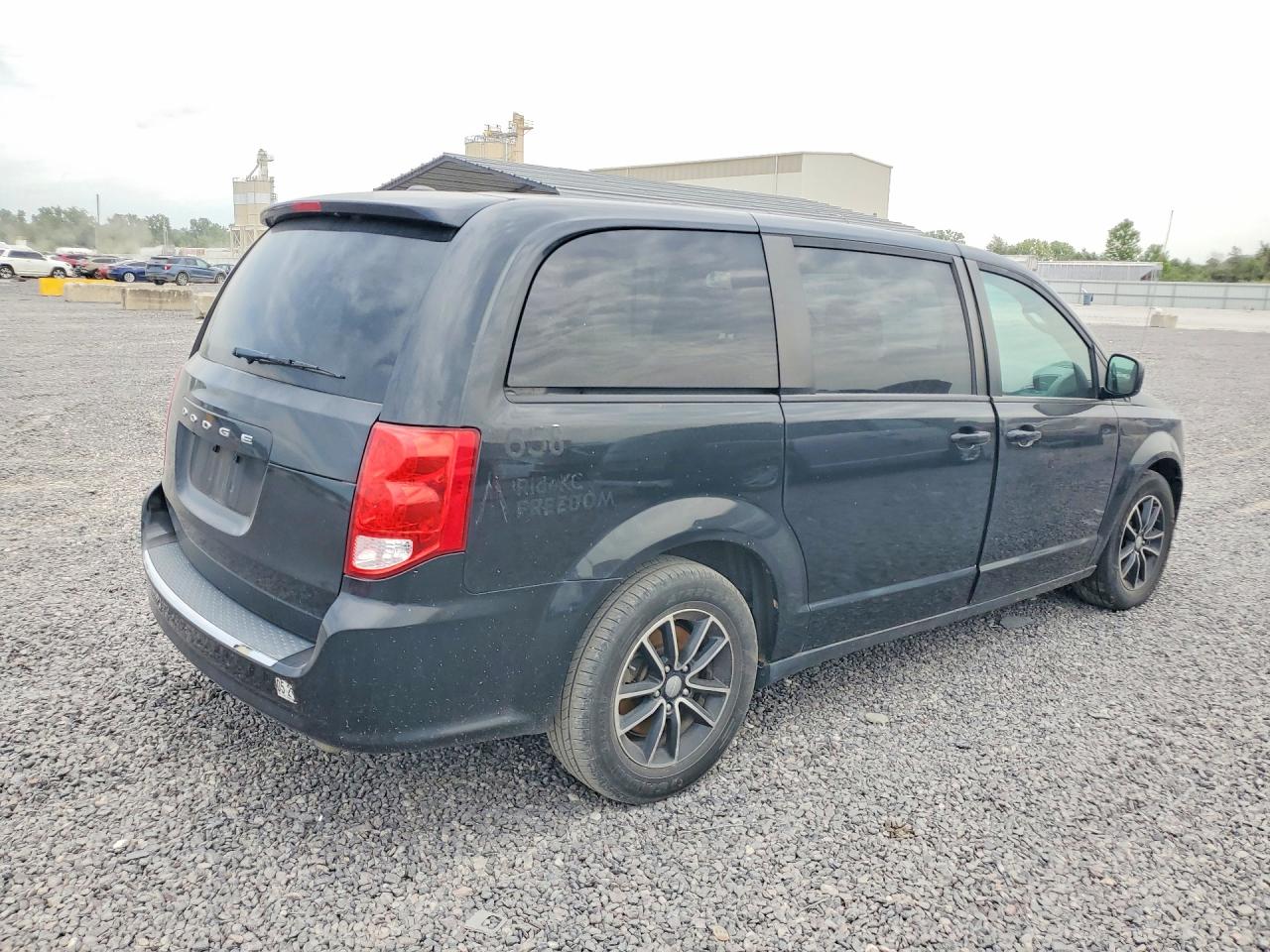 2018 DODGE GRAND CARAVAN GT — снимка 3