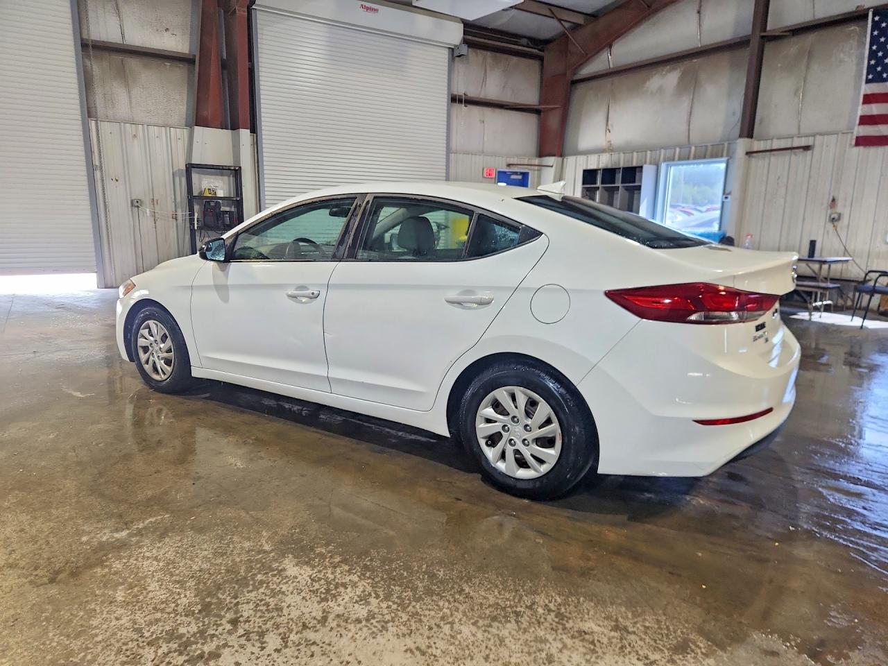 2017 HYUNDAI ELANTRA SE — снимка 2