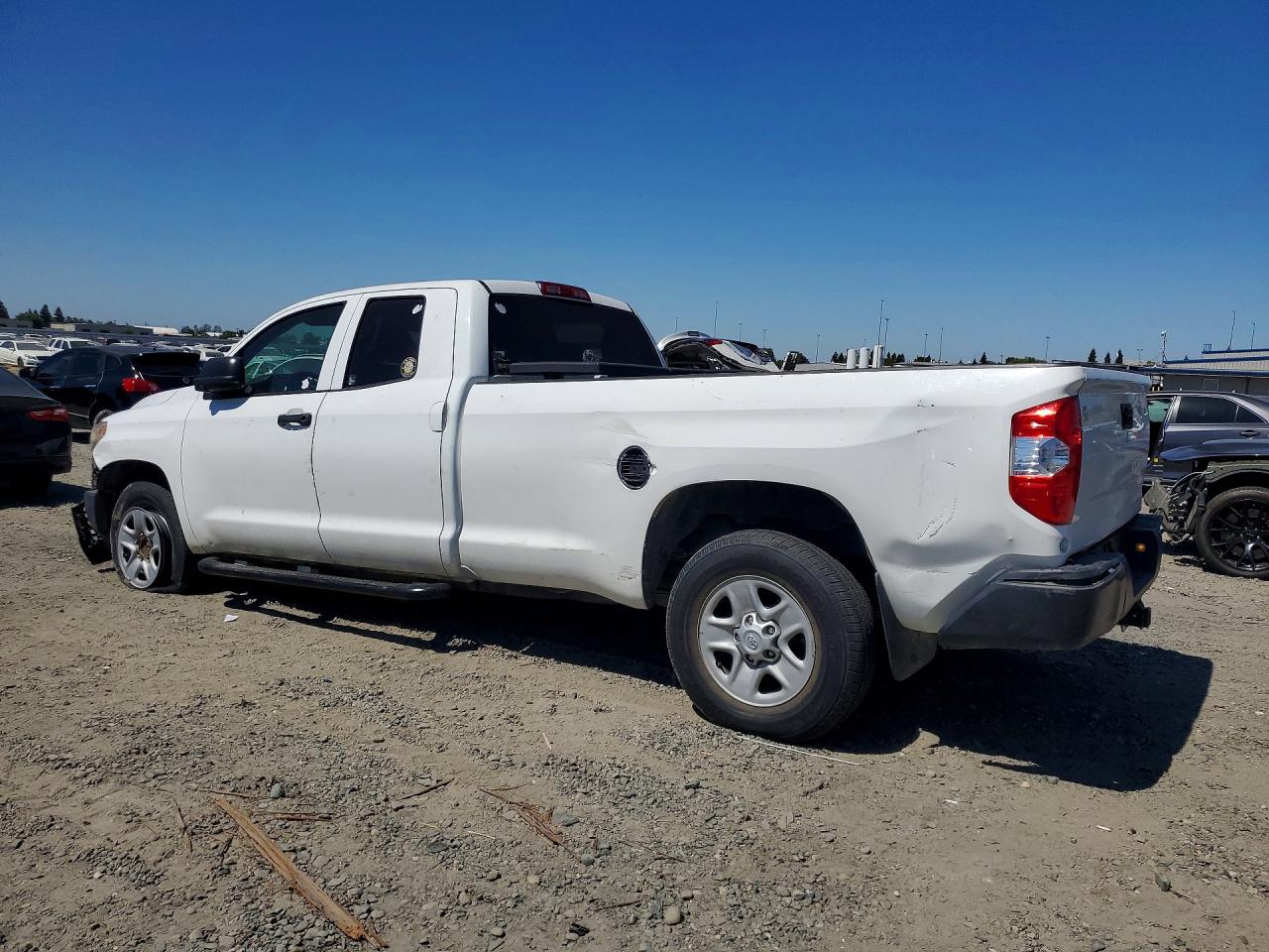 2019 TOYOTA TUNDRA SR — снимка 2