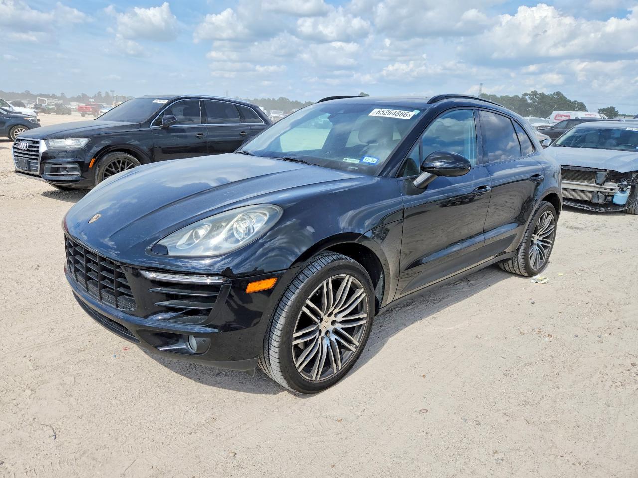 2018 PORSCHE MACAN