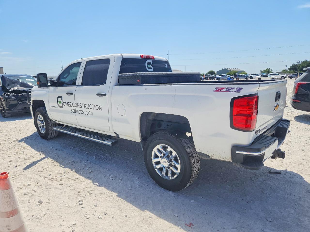 2016 CHEVROLET SILVERADO C2500 HEAVY DUTY — снимка 2