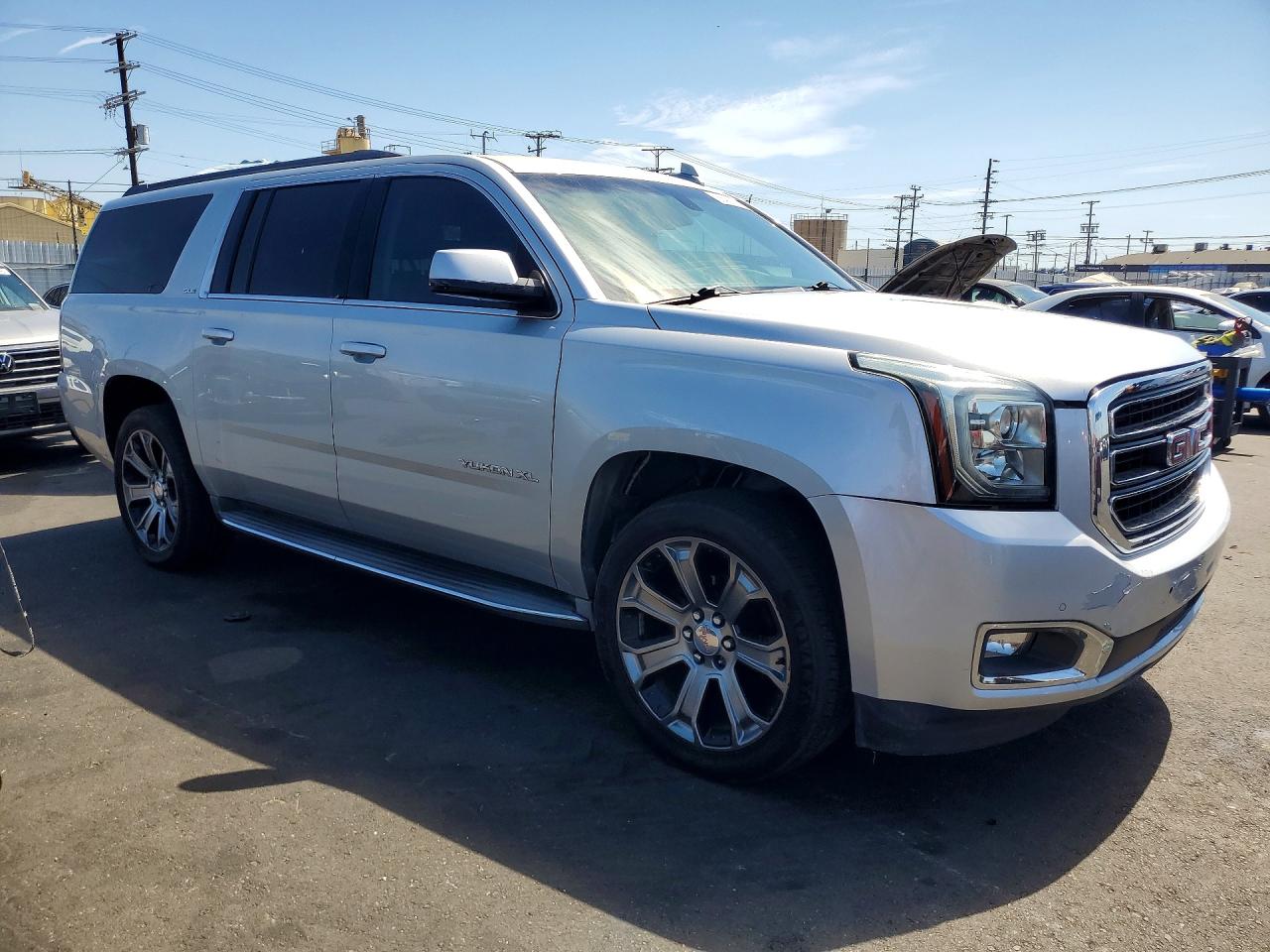 2015 GMC YUKON XL C1500 SLE — снимка 4