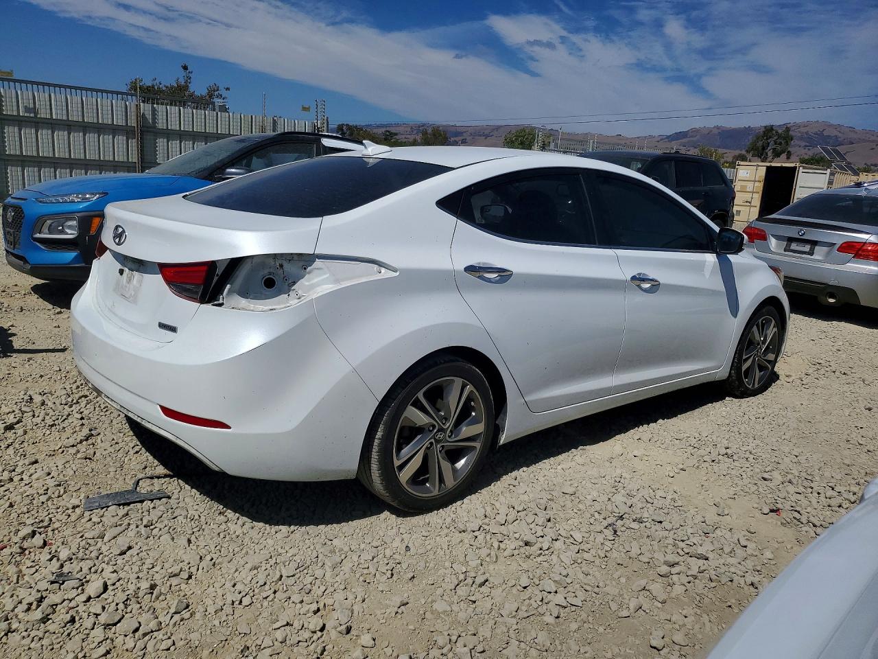 2016 HYUNDAI ELANTRA LIMITED — снимка 3