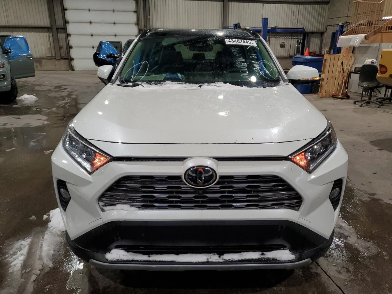 2021 TOYOTA RAV4 LIMITED — снимка 5