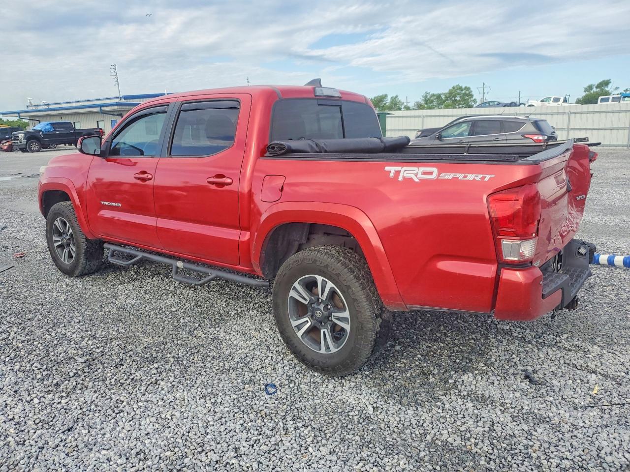 2018 TOYOTA TACOMA TRD SPORT — снимка 2