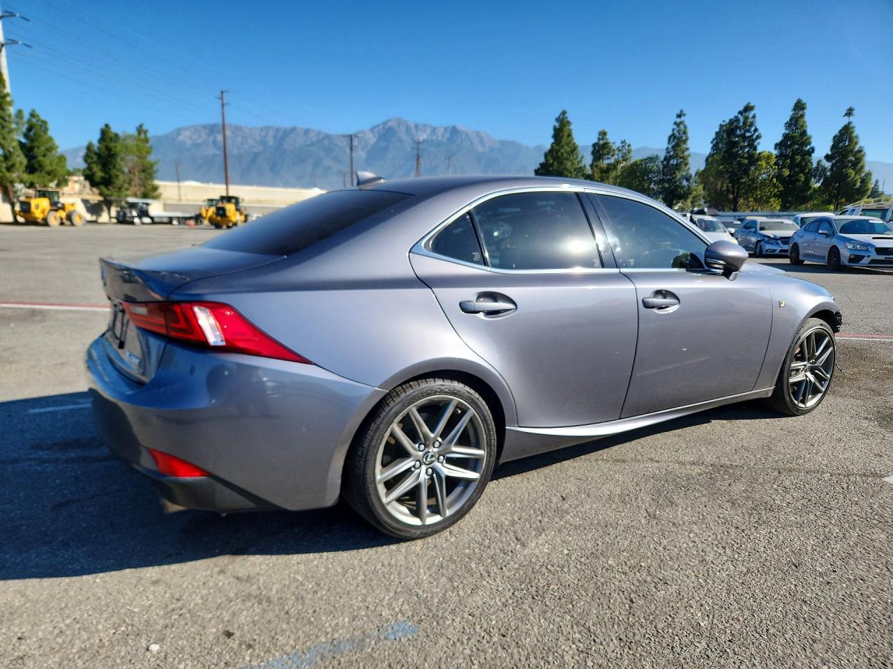 2016 LEXUS IS 200T — снимка 3