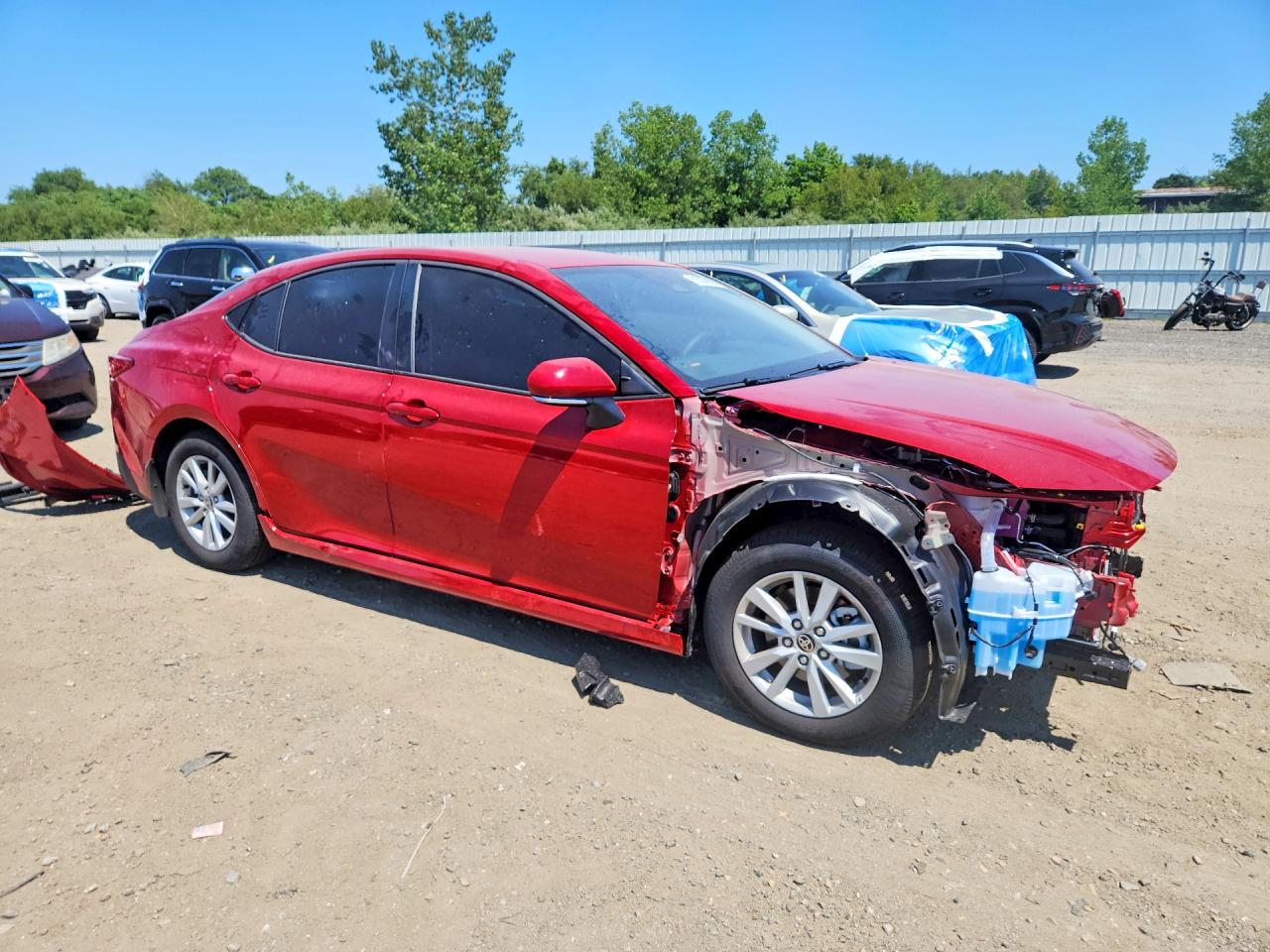 2026 TOYOTA CAMRY LE — снимка 4