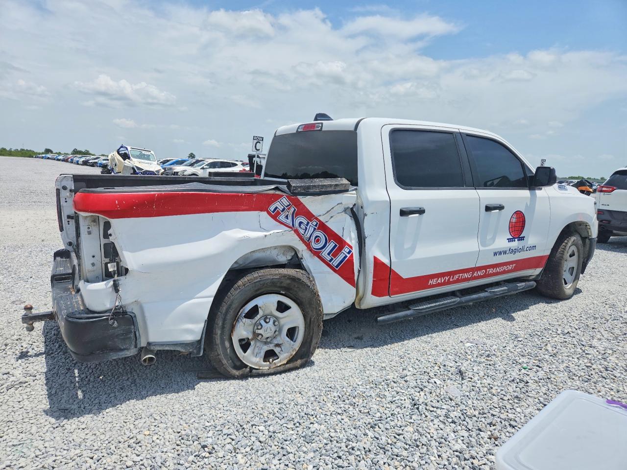 2024 RAM 1500 TRADESMAN — снимка 3