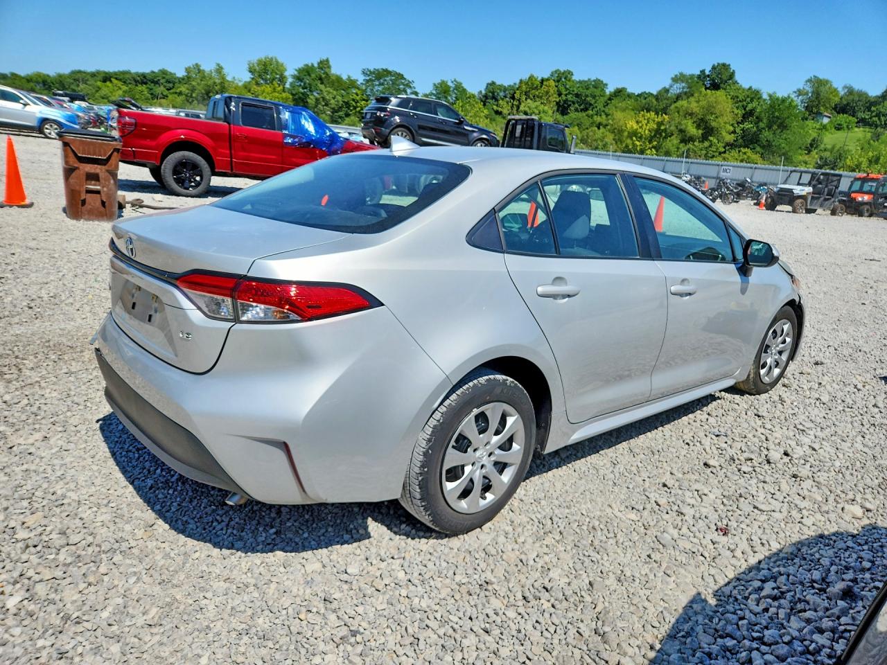 2025 TOYOTA COROLLA LE — снимка 3