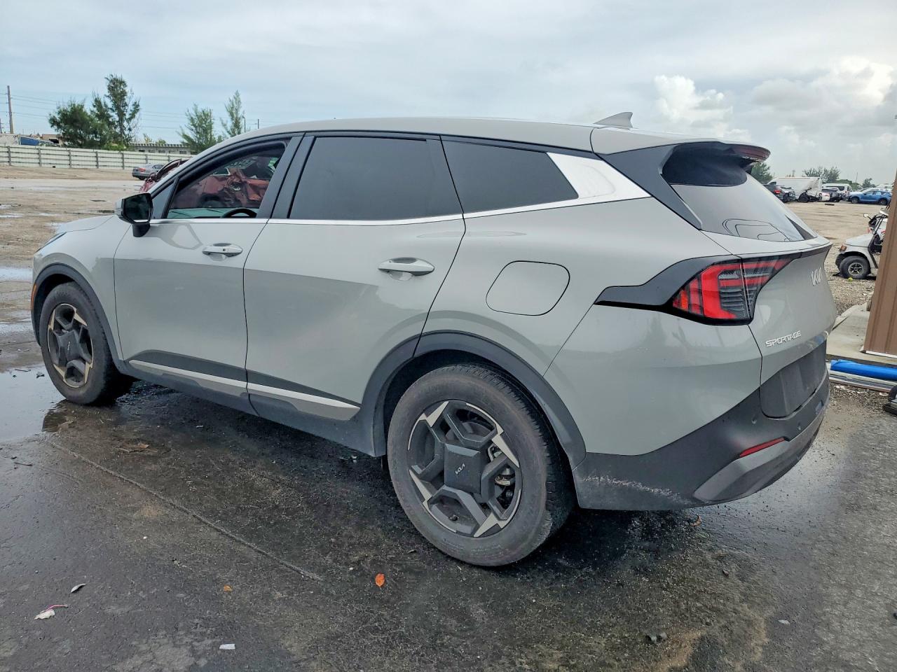 2026 KIA SPORTAGE EX — снимка 2