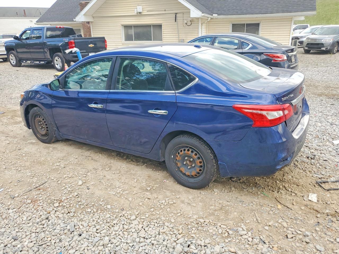 2017 NISSAN SENTRA SV — снимка 2