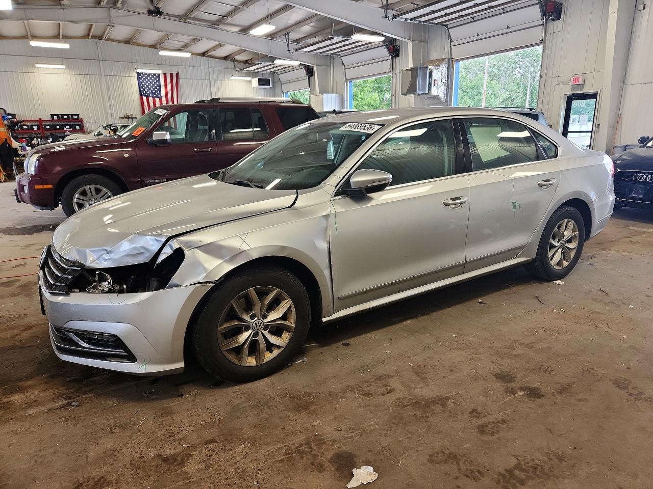 2016 VOLKSWAGEN PASSAT S