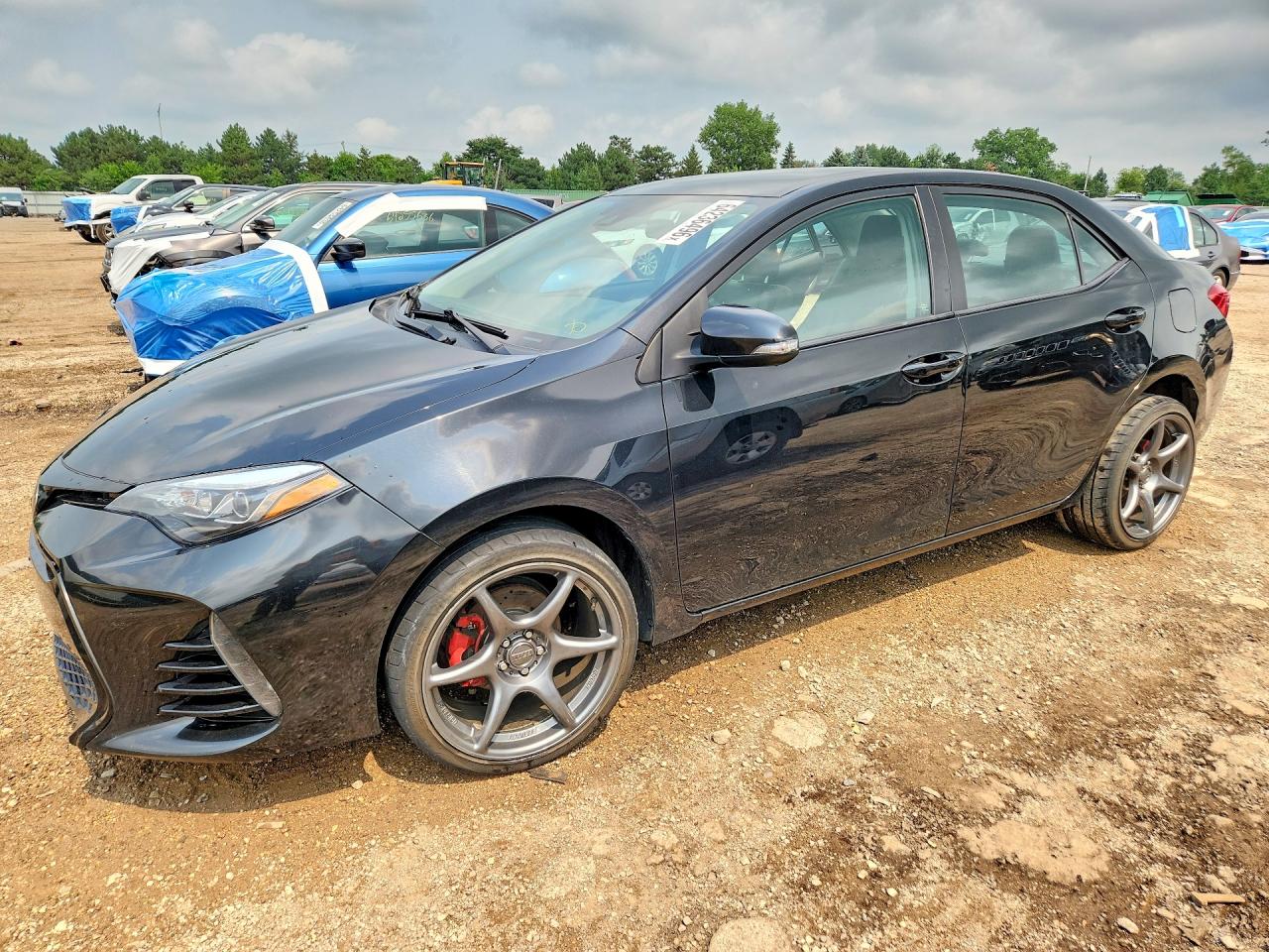 2017 TOYOTA COROLLA SE