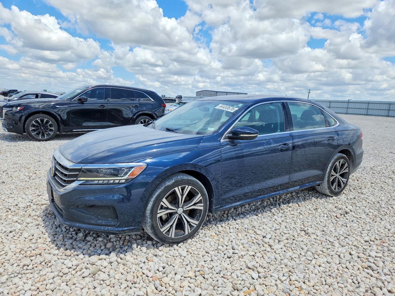2022 VOLKSWAGEN PASSAT SE