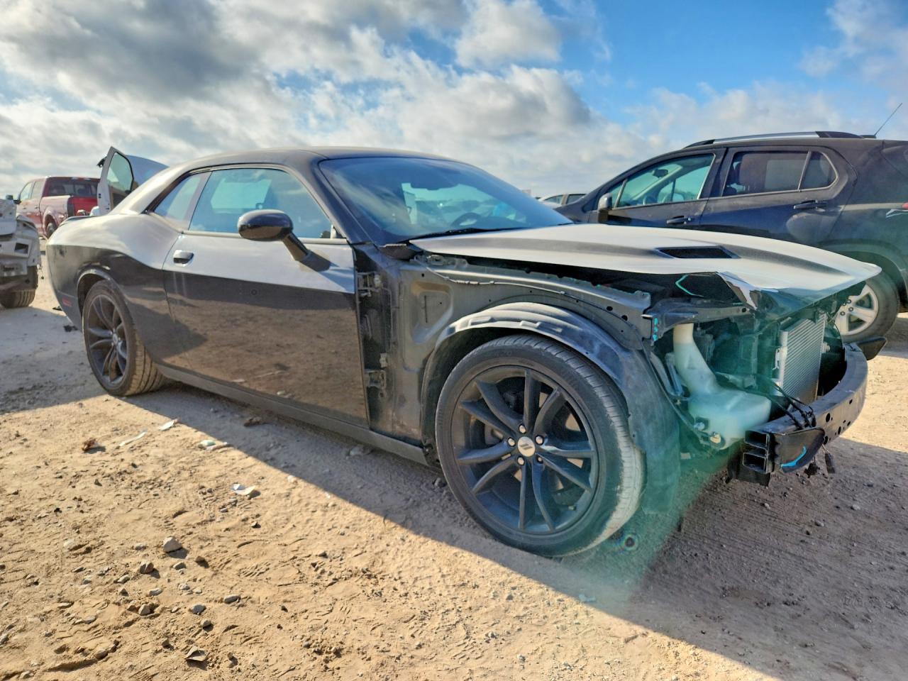 2017 DODGE CHALLENGER SXT — снимка 4