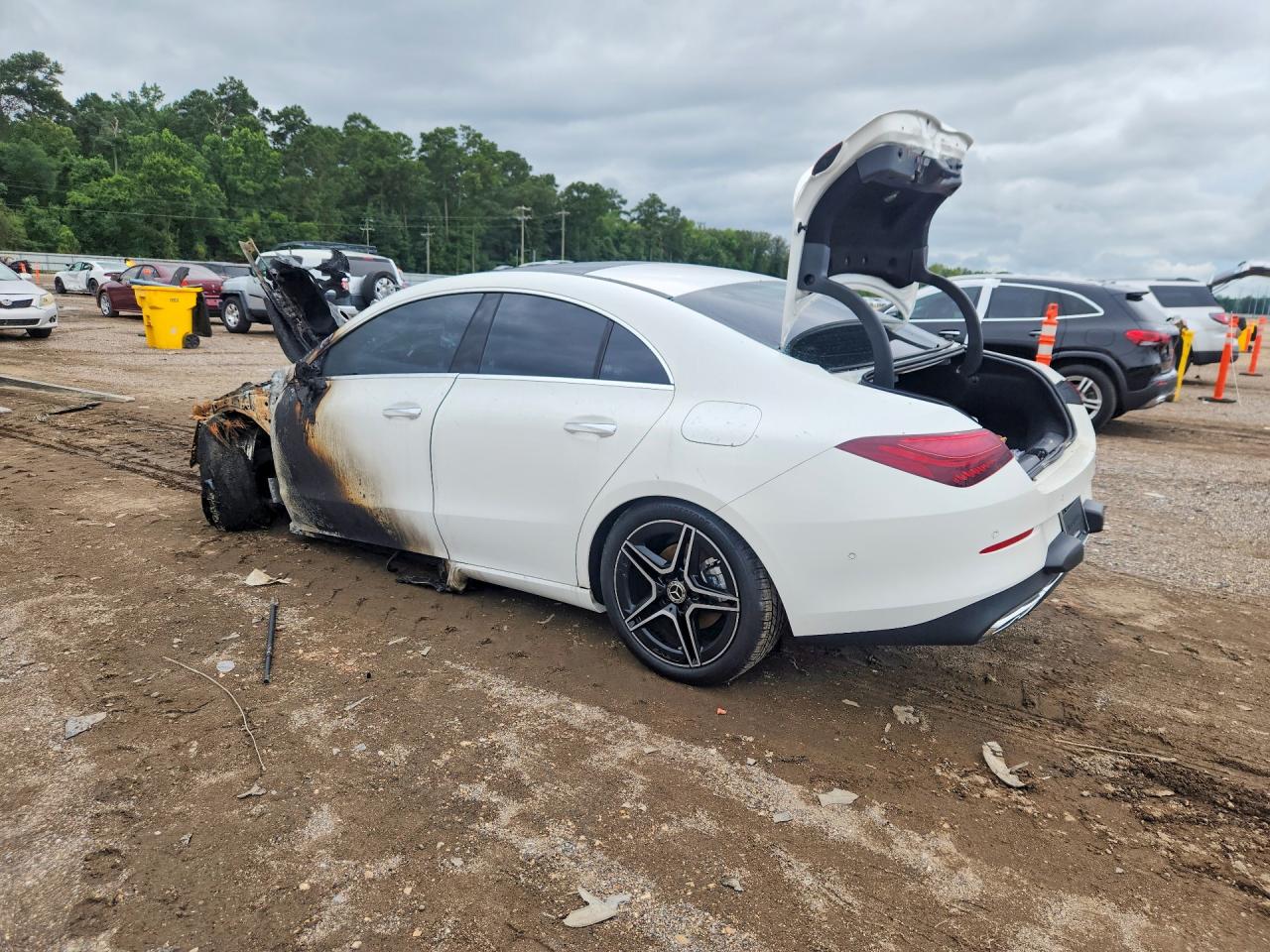 2026 MERCEDES-BENZ CLA 250 — снимка 2