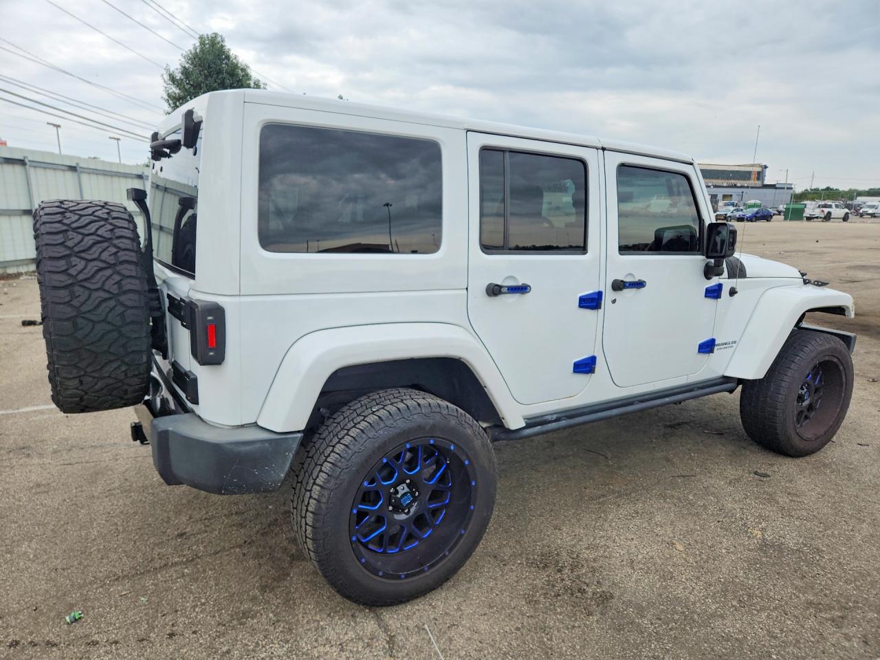 2015 JEEP WRANGLER UNLIMITED SAHARA — снимка 3