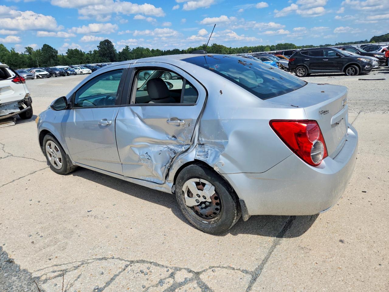 2015 CHEVROLET SONIC LS — снимка 2