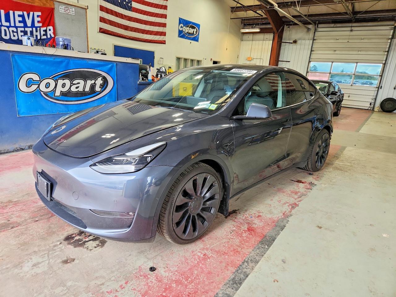 2022 TESLA MODEL Y