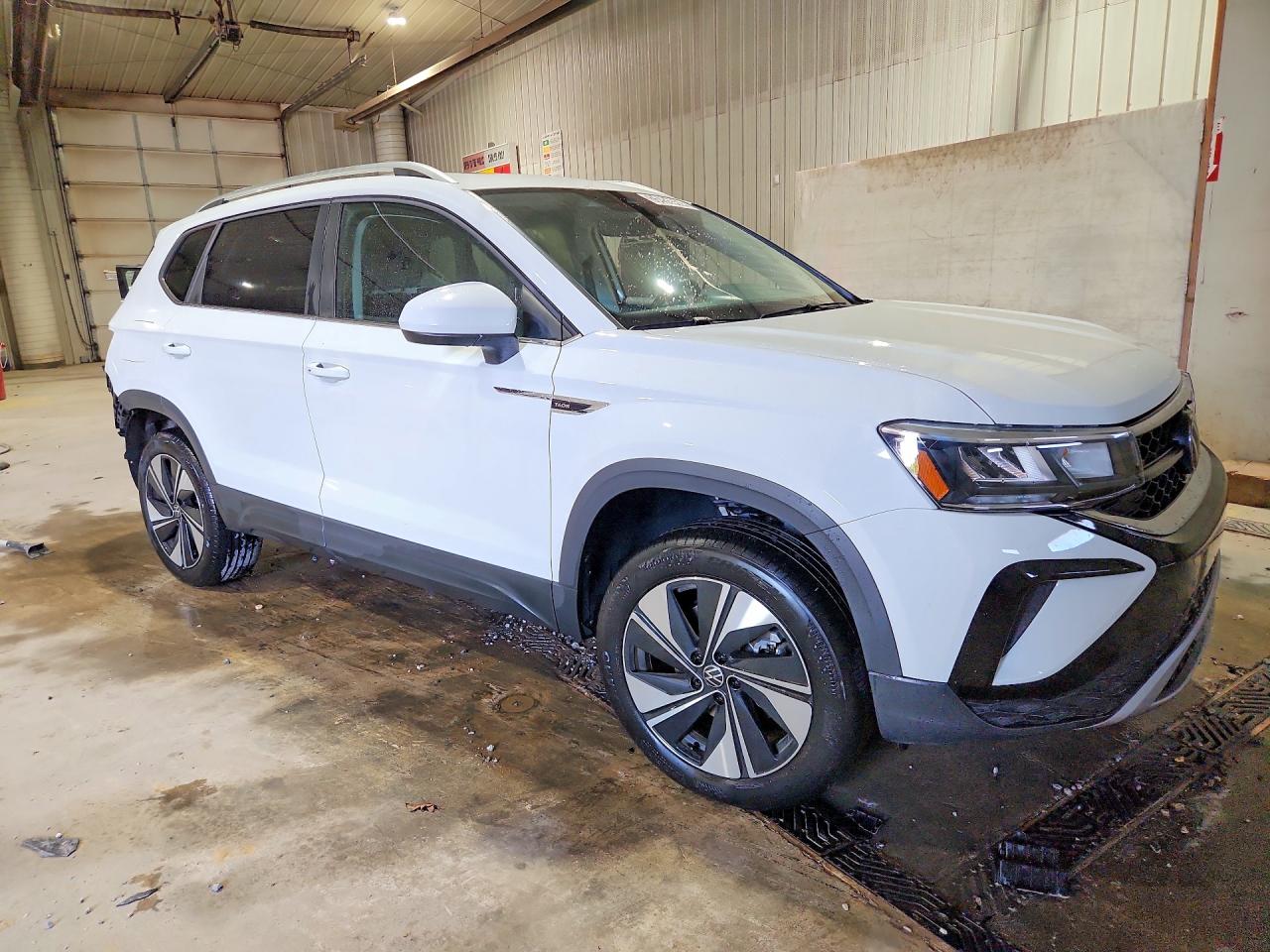 2024 VOLKSWAGEN TAOS SE — снимка 4