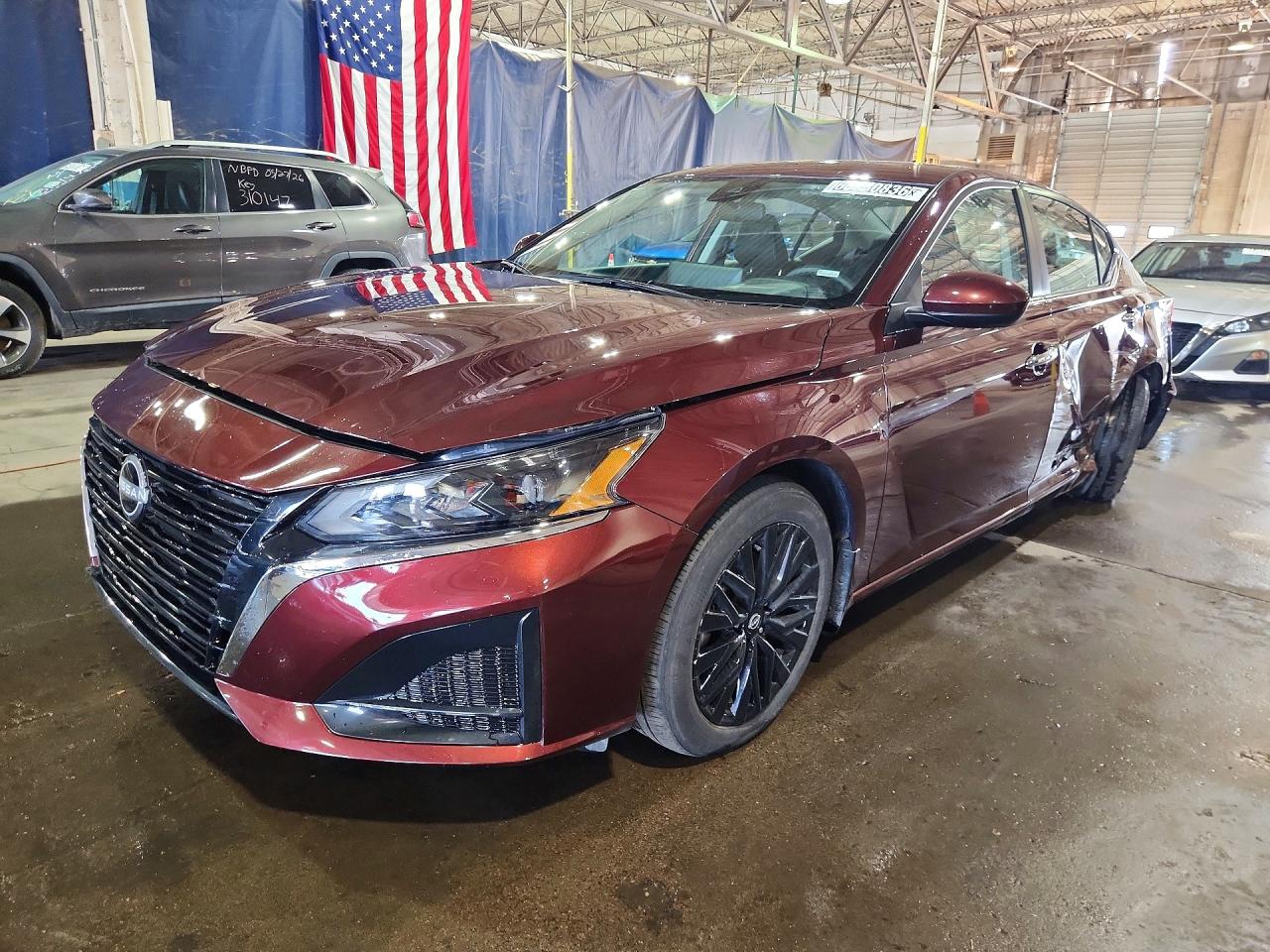 2025 NISSAN ALTIMA SV