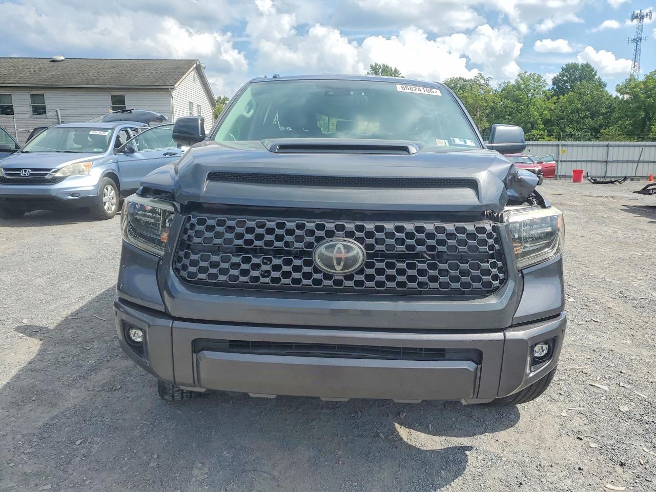2018 TOYOTA TUNDRA SR5 — снимка 5
