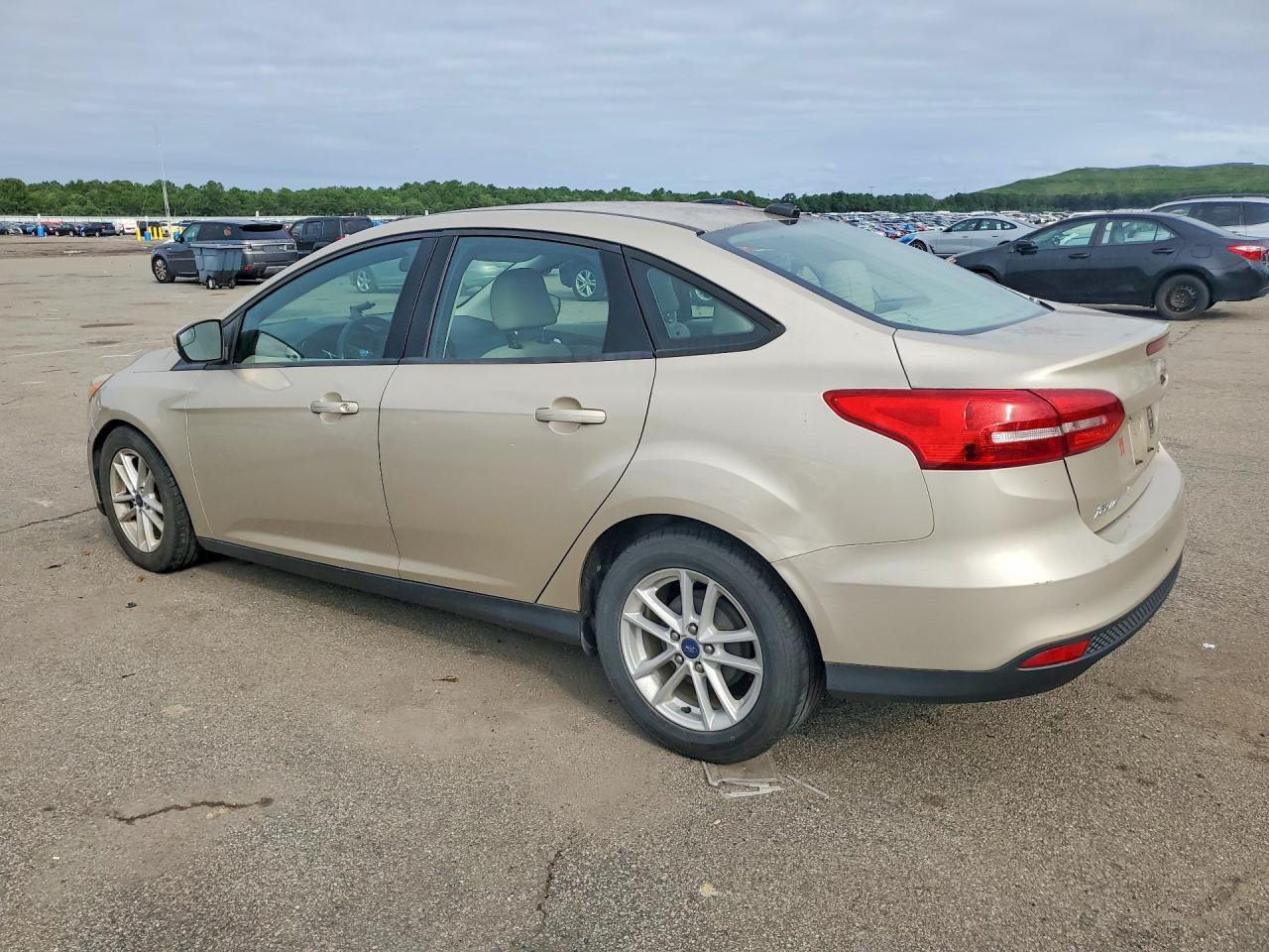2017 FORD FOCUS SE — снимка 2