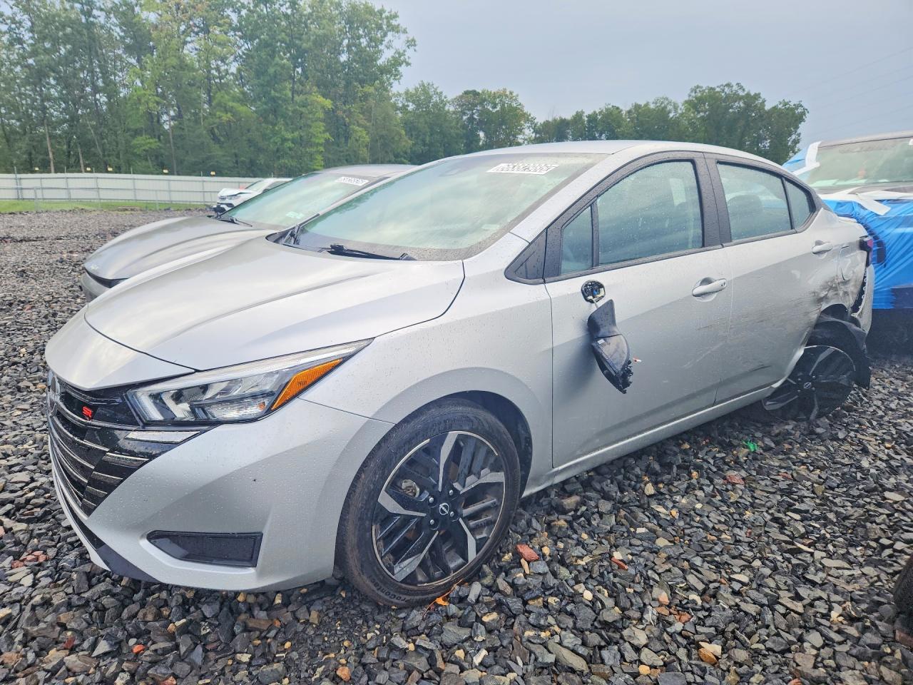 2024 NISSAN VERSA SR