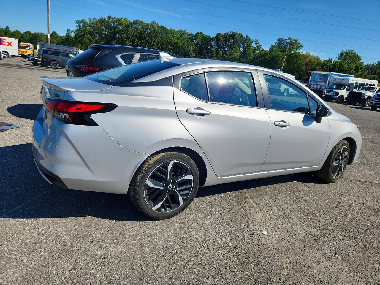 2024 NISSAN VERSA SR — снимка 3