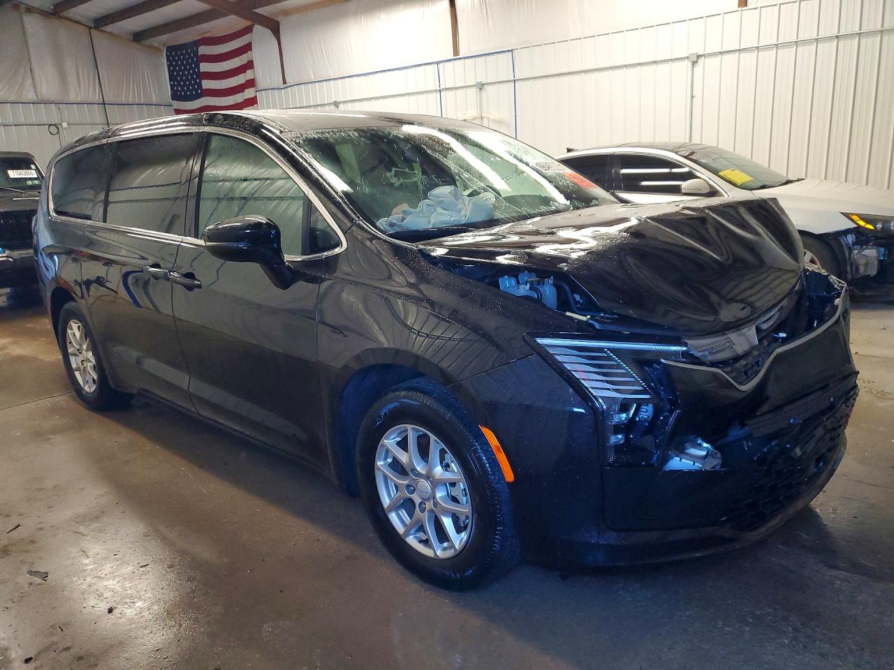 2027 CHRYSLER PACIFICA SELECT — снимка 4