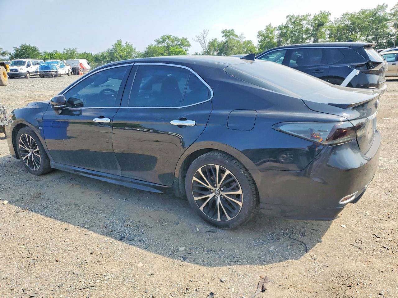 2019 TOYOTA CAMRY SE — снимка 2