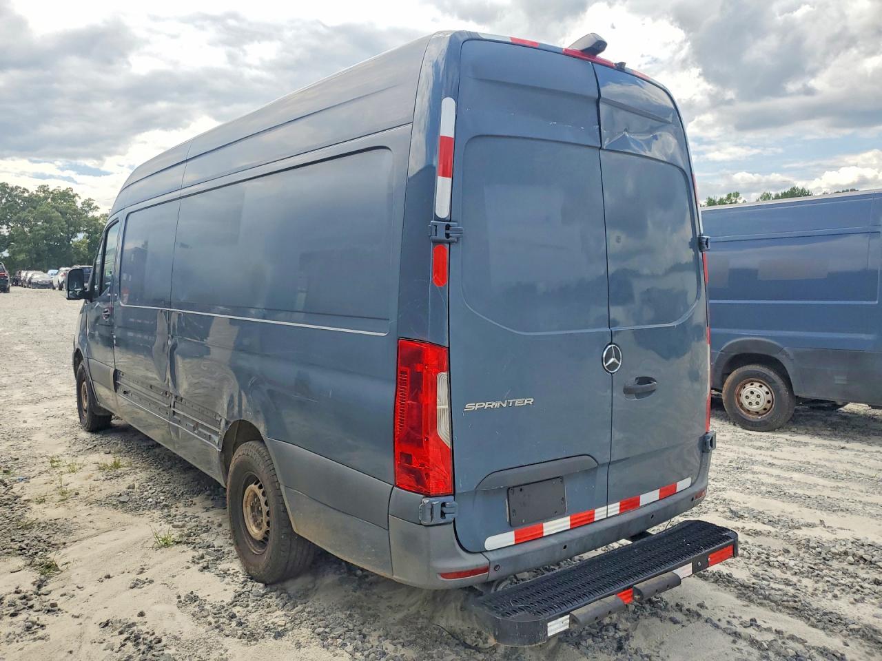 2019 MERCEDES-BENZ SPRINTER 2500/3500 — снимка 2