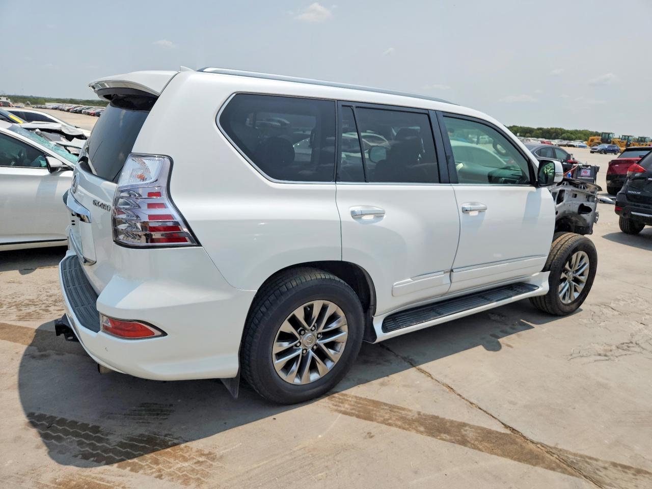 2017 LEXUS GX 460 PREMIUM — снимка 3