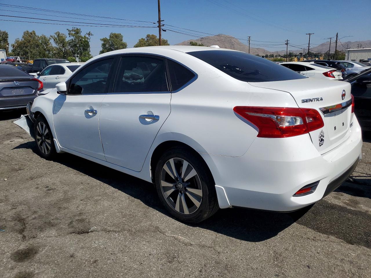 2019 NISSAN SENTRA SV — снимка 2