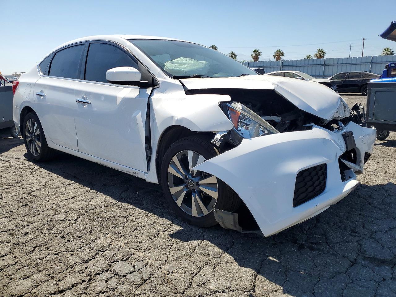 2019 NISSAN SENTRA SV — снимка 4