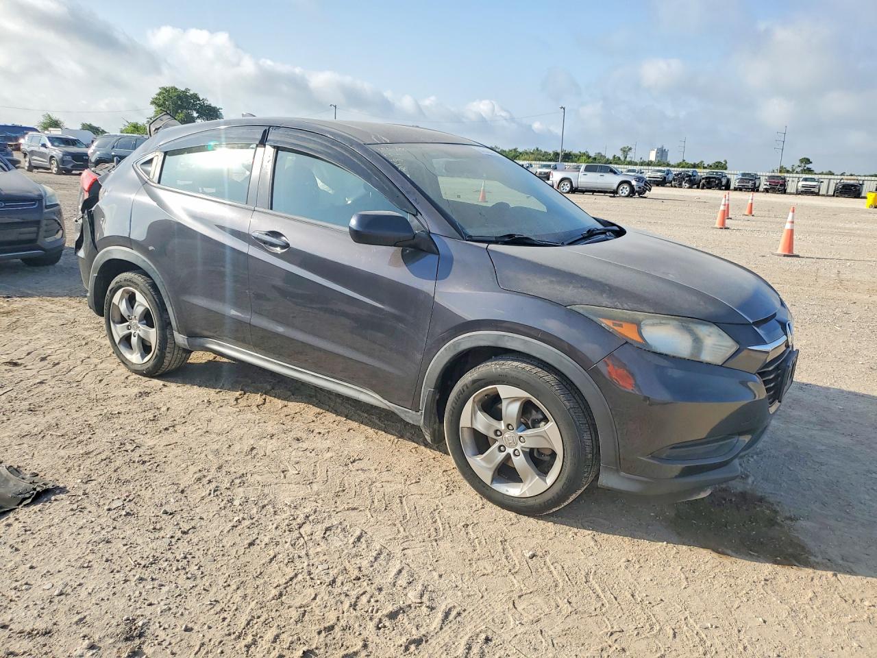 2017 HONDA HR-V LX — снимка 4