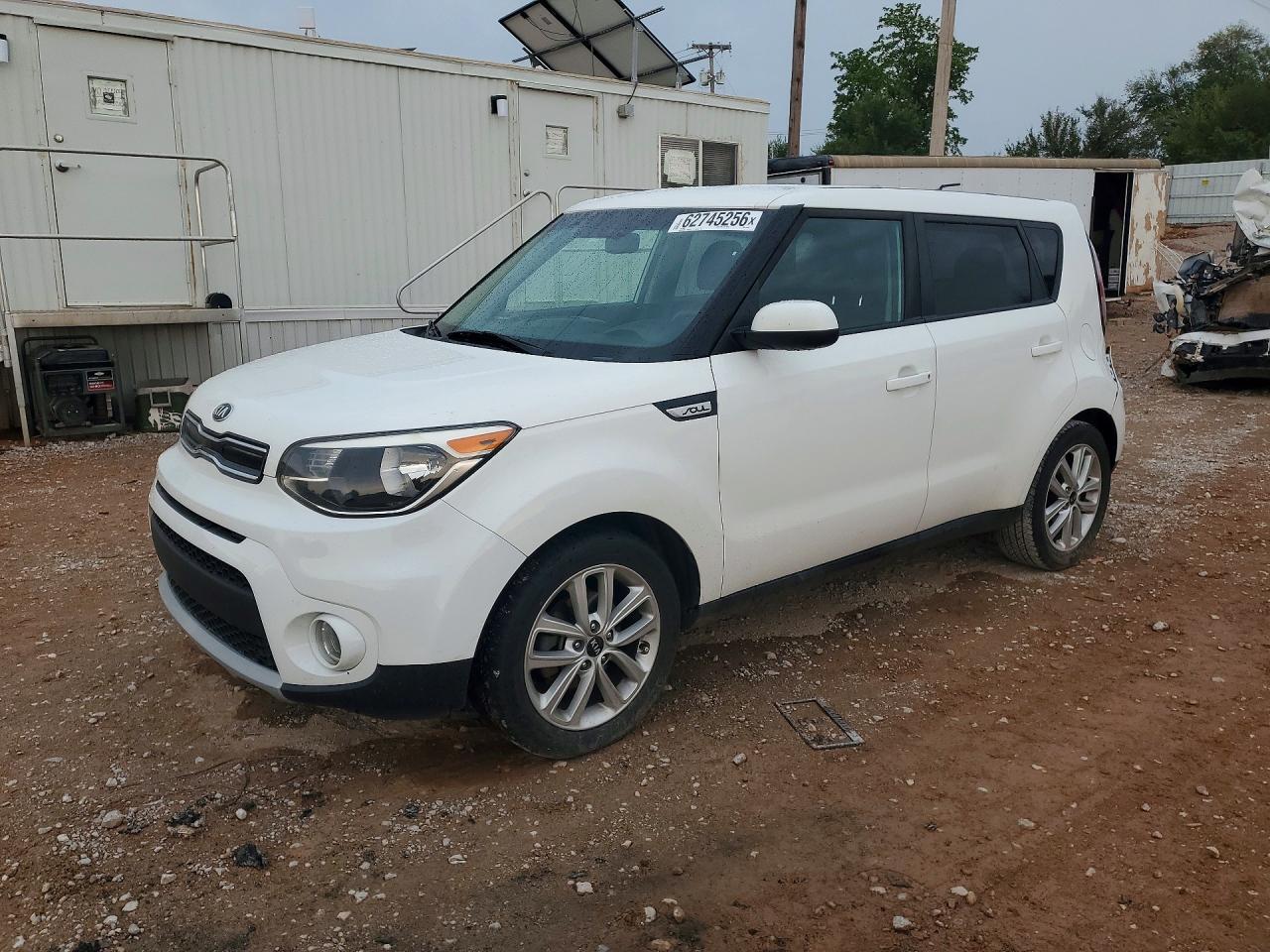 2019 KIA SOUL +