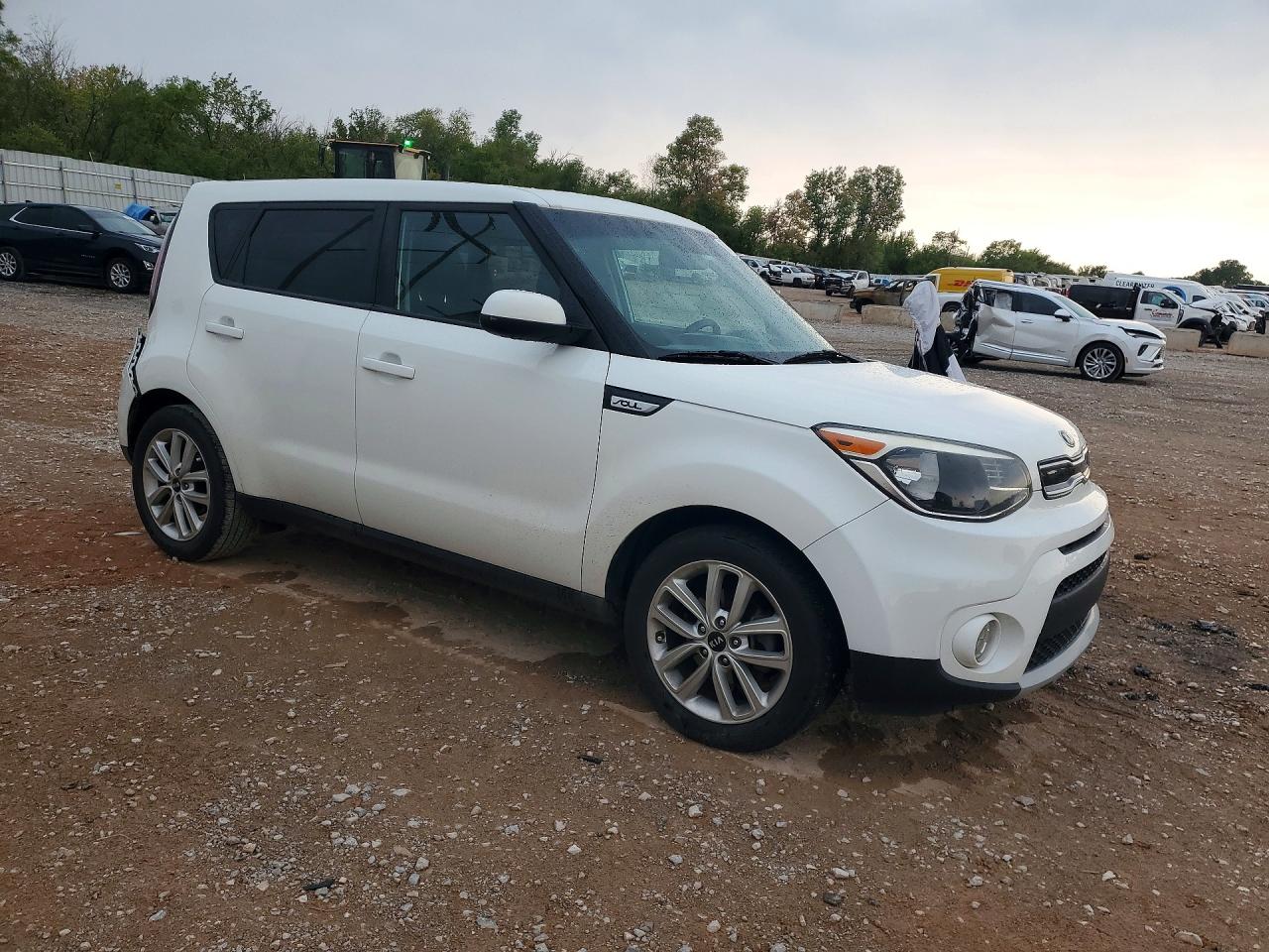 2019 KIA SOUL + — снимка 4