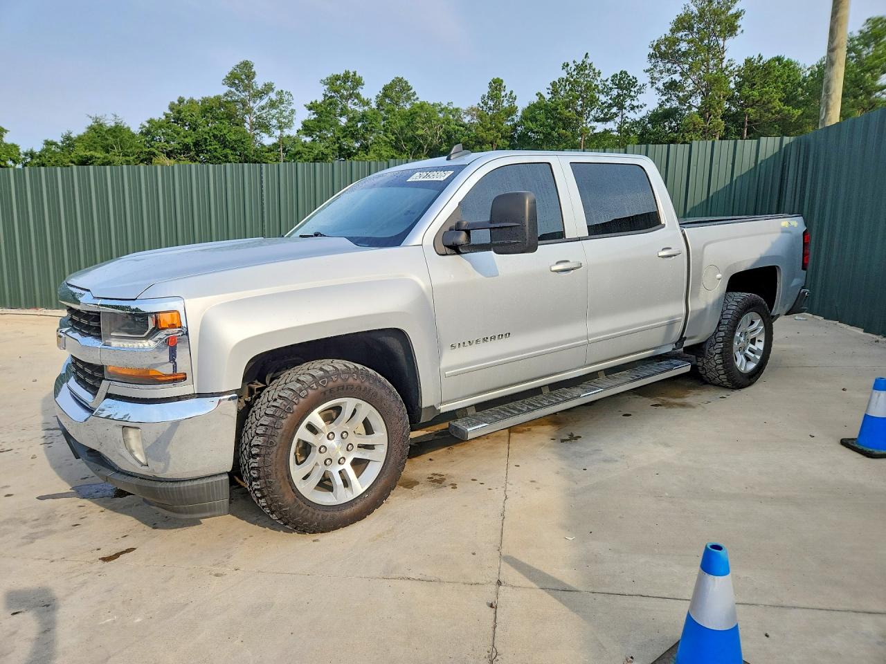2017 CHEVROLET SILVERADO K1500 LT