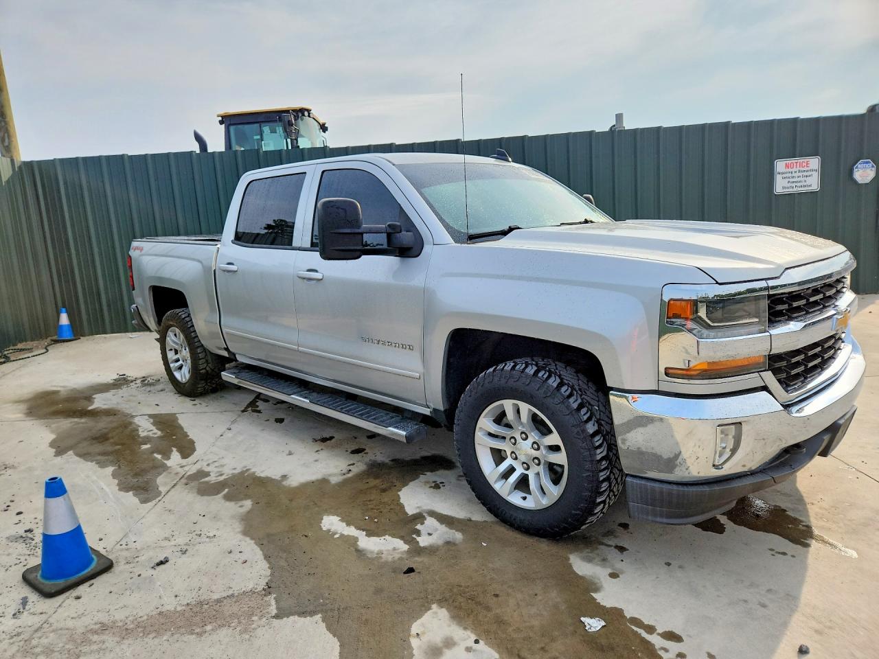 2017 CHEVROLET SILVERADO K1500 LT — снимка 4