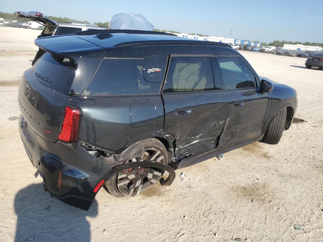2025 MINI COUNTRYMAN JCW ALL4 JCW ALL4 — снимка 3