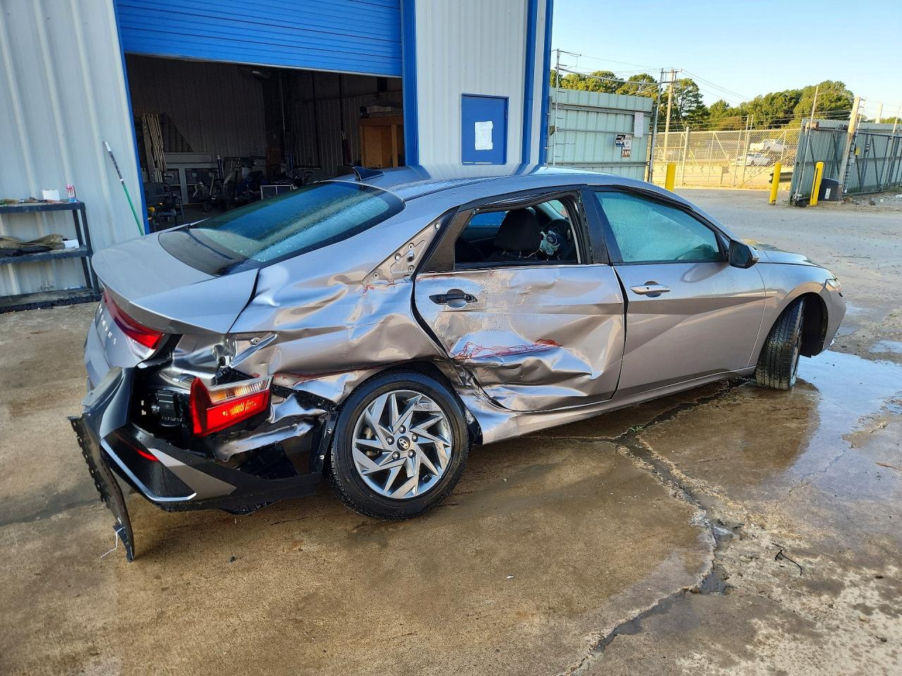 2024 HYUNDAI ELANTRA SEL — снимка 3