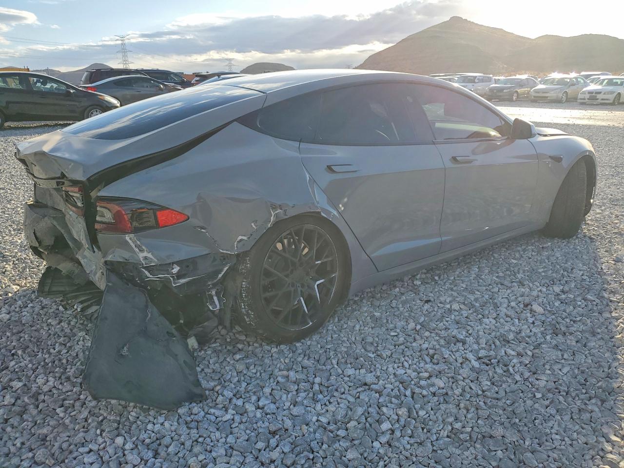 2022 TESLA MODEL S — снимка 3