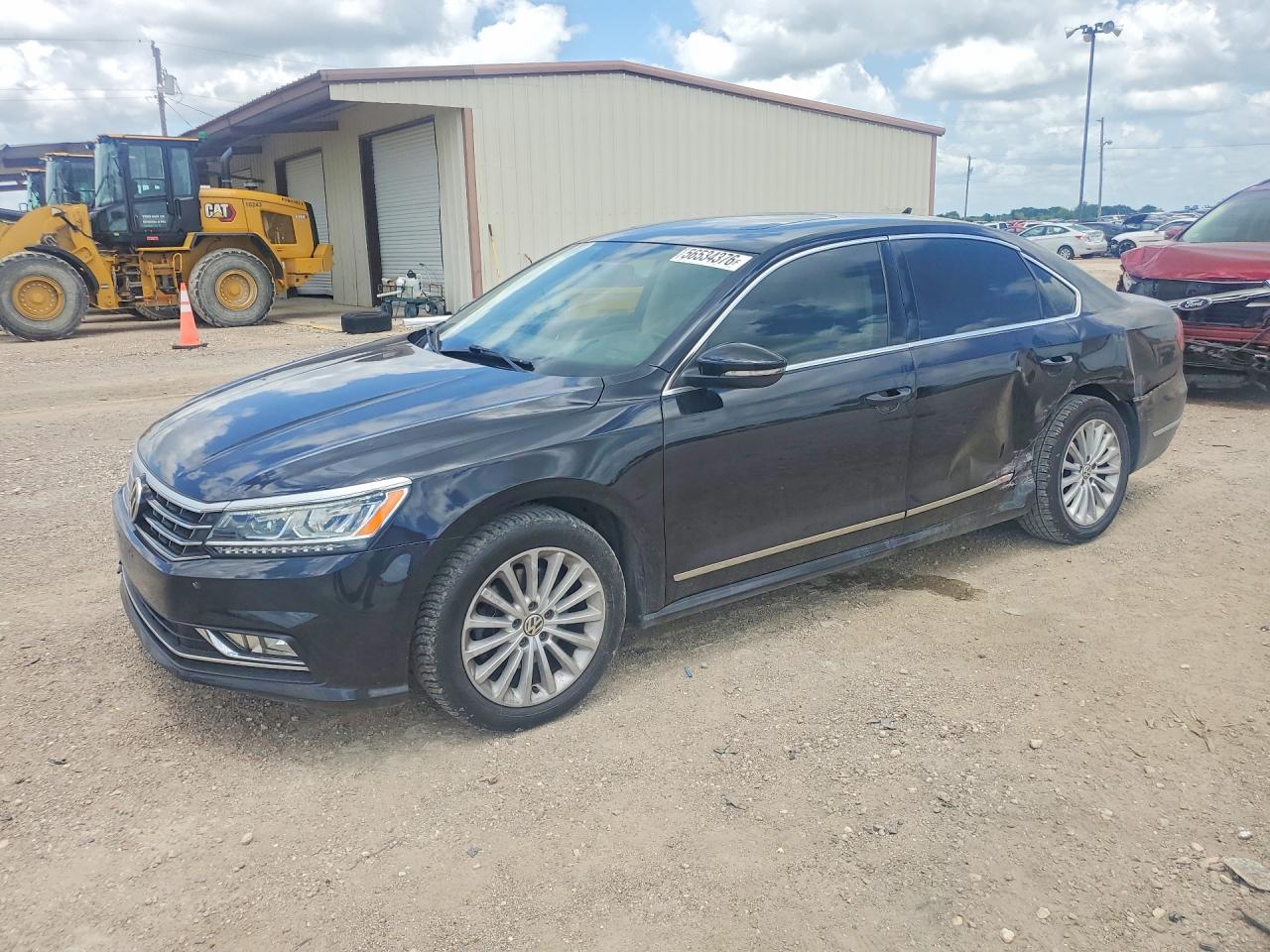 2017 VOLKSWAGEN PASSAT SE