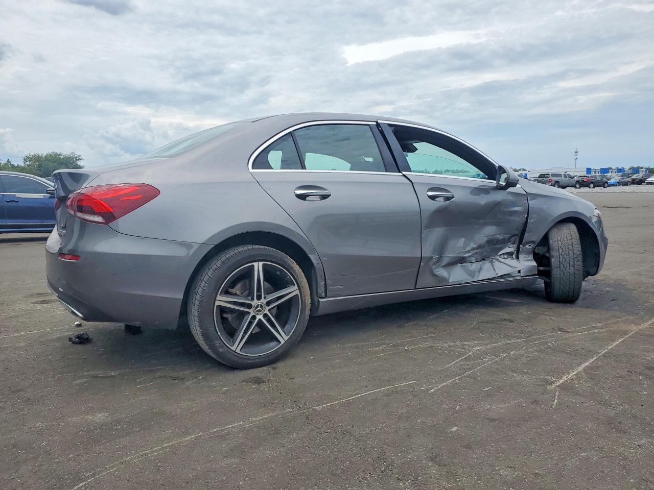 2019 MERCEDES-BENZ A 220 — снимка 3