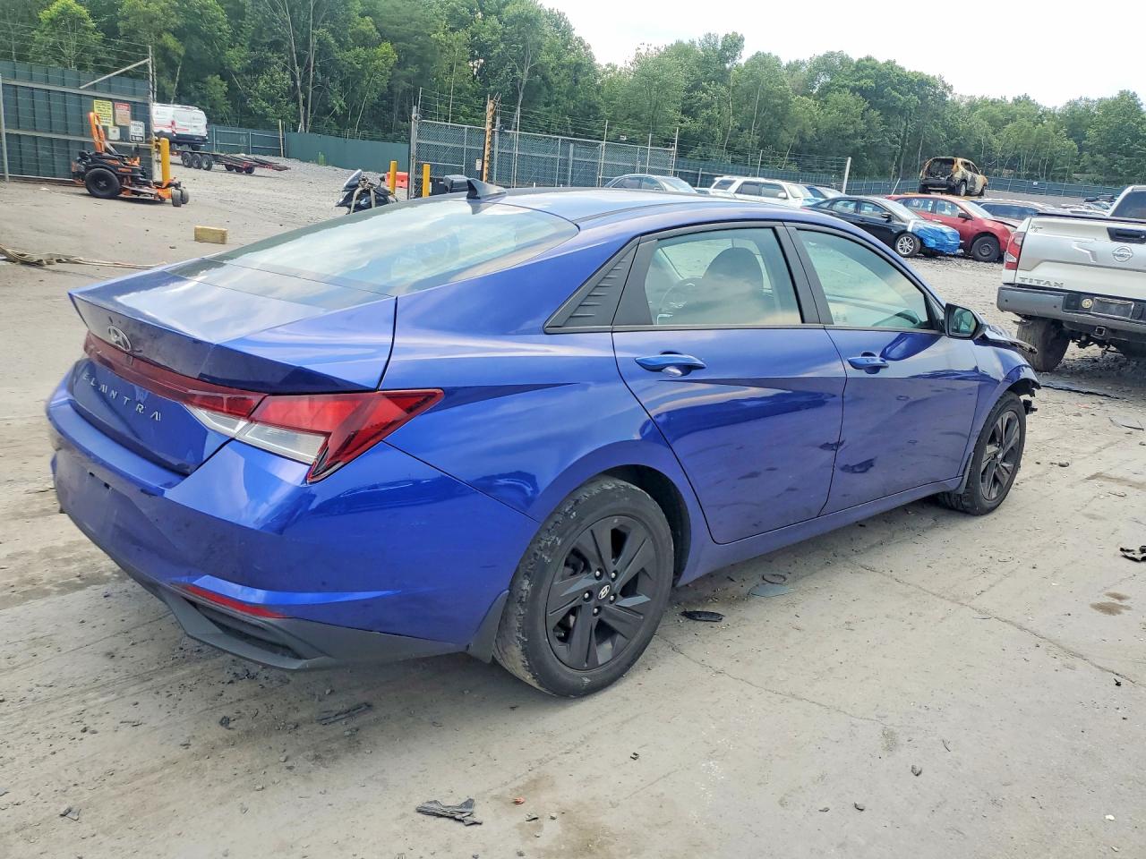2022 HYUNDAI ELANTRA SEL — снимка 3