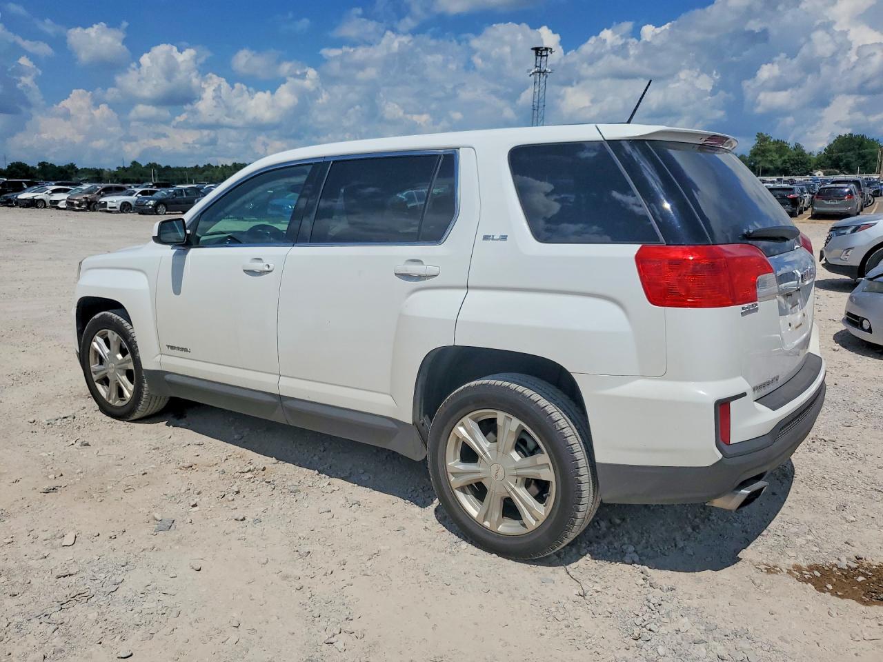 2017 GMC TERRAIN SLE — снимка 2