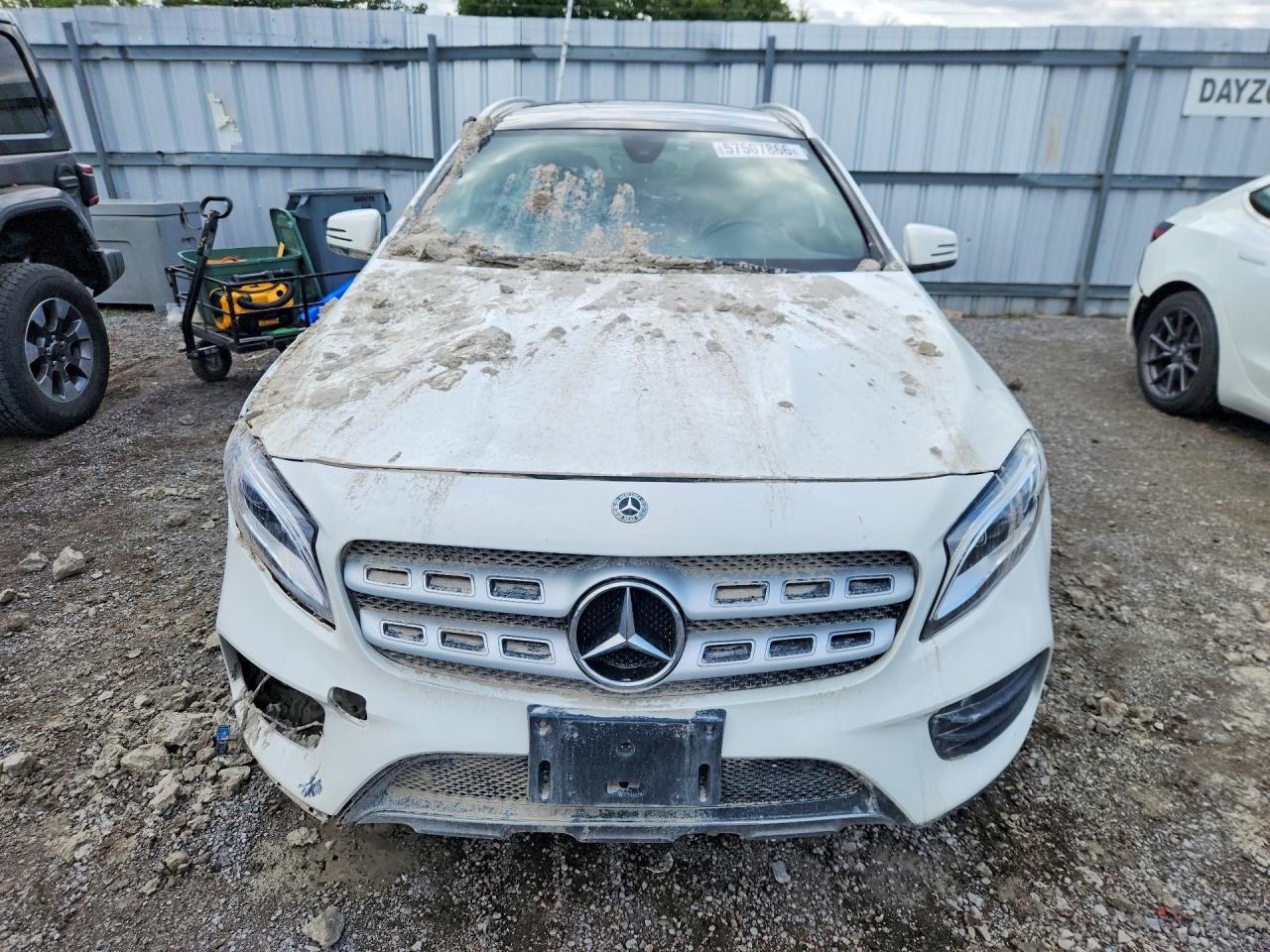2018 MERCEDES-BENZ GLA 250 4MATIC — снимка 5
