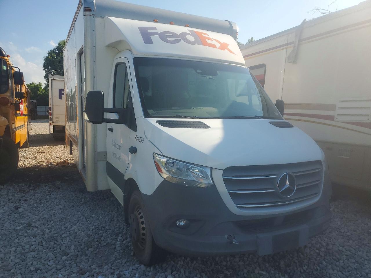 2019 MERCEDES-BENZ SPRINTER 3500/4500 — снимка 4